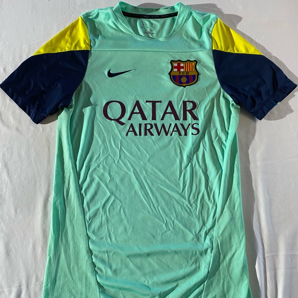 NIKE FC BARCELONA SOCCER JERSEY - S